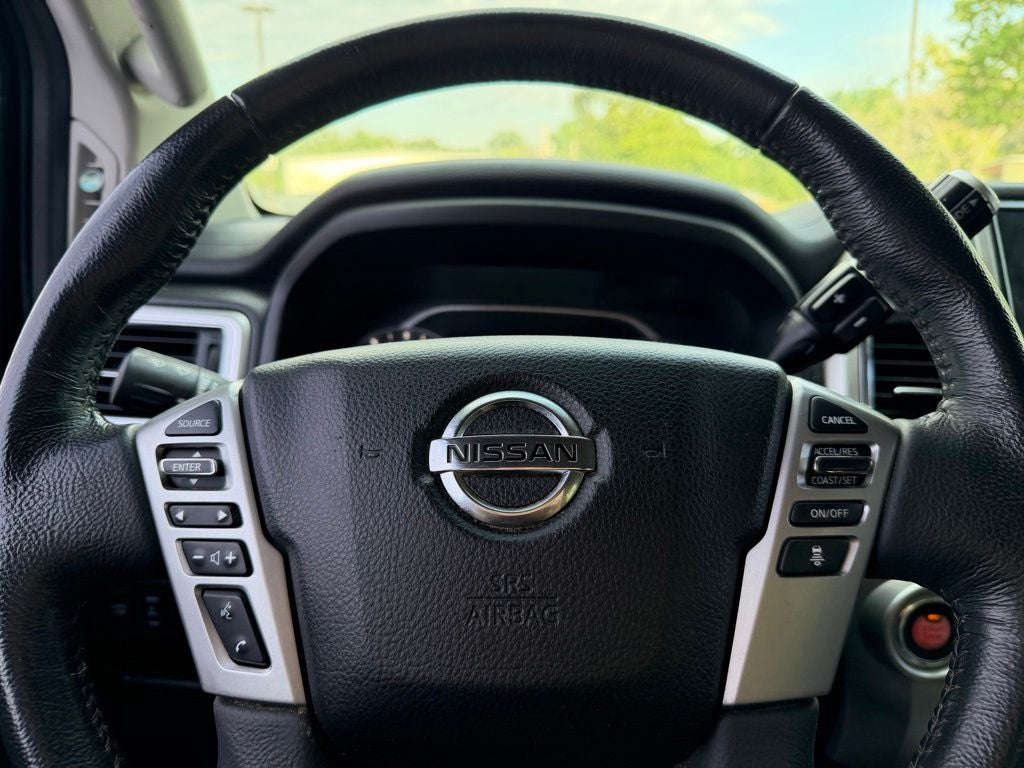 2021 Nissan Titan SV