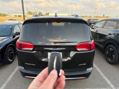 2020 Chrysler Pacifica Limited