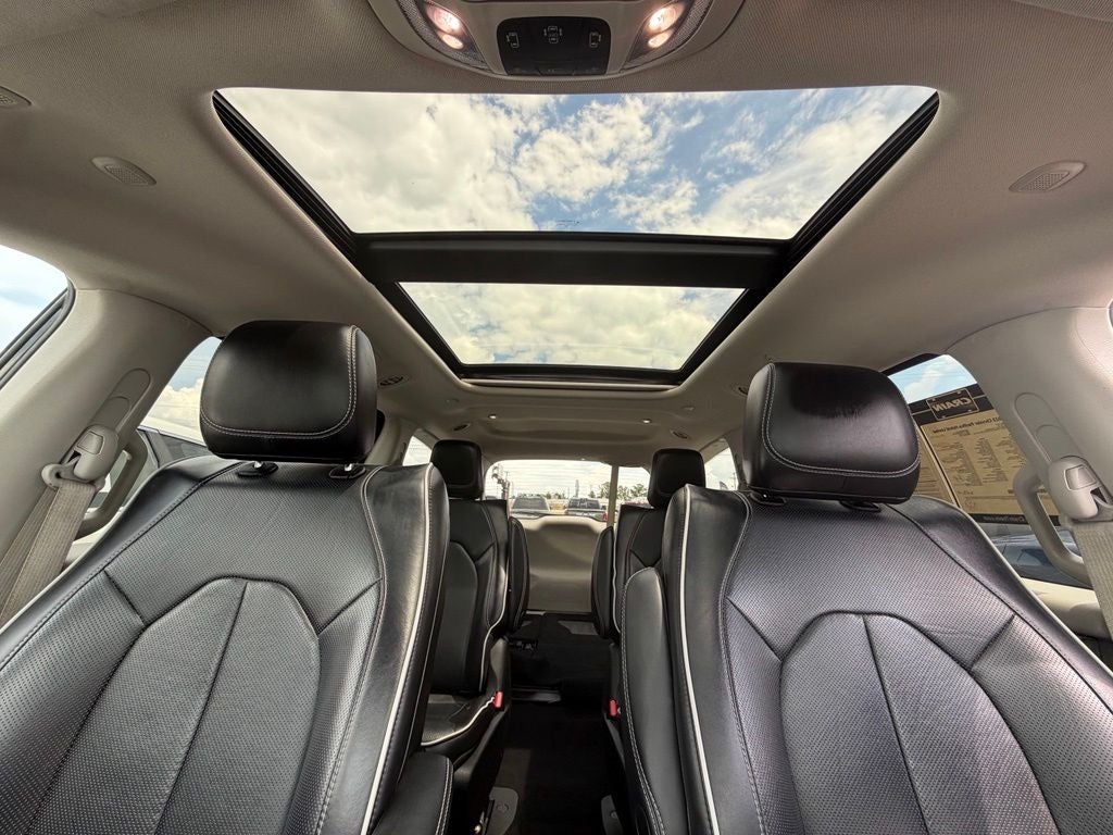 2023 Chrysler Pacifica Hybrid Limited