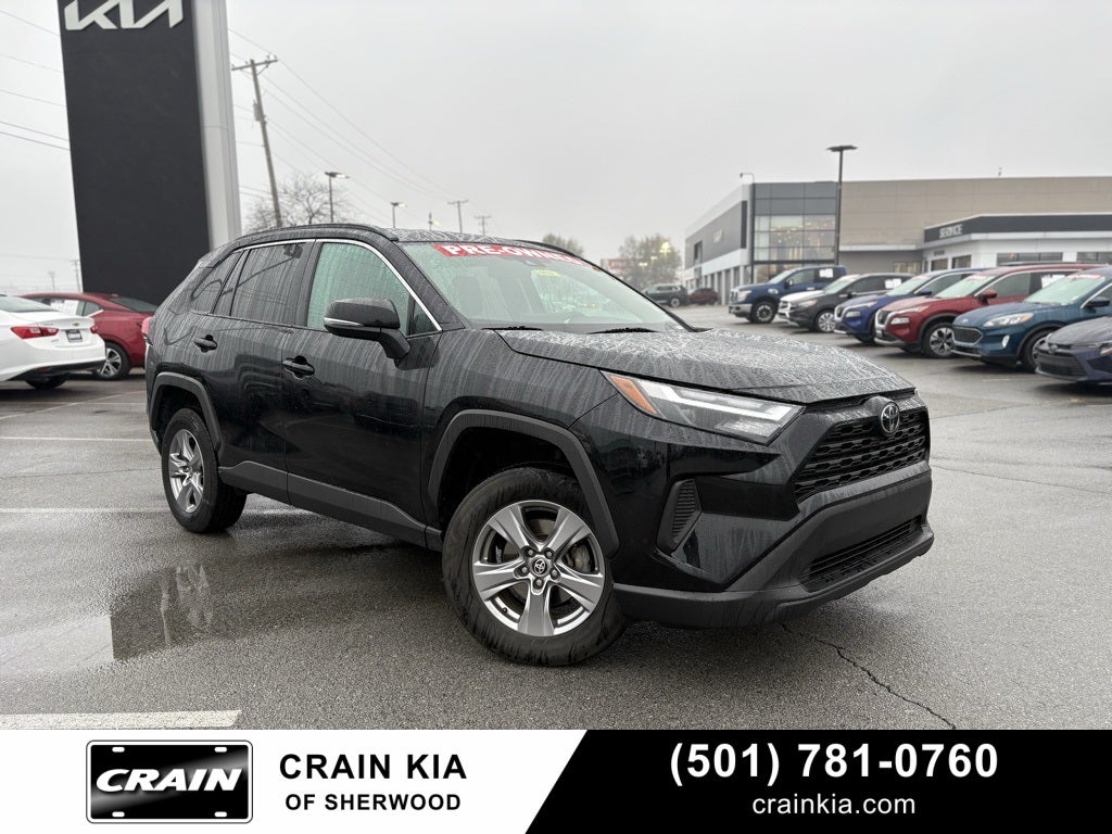 2024 Toyota RAV4 XLE