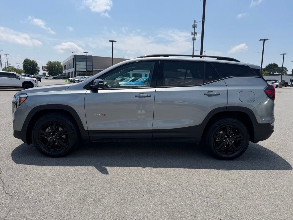 2023 GMC Terrain AT4