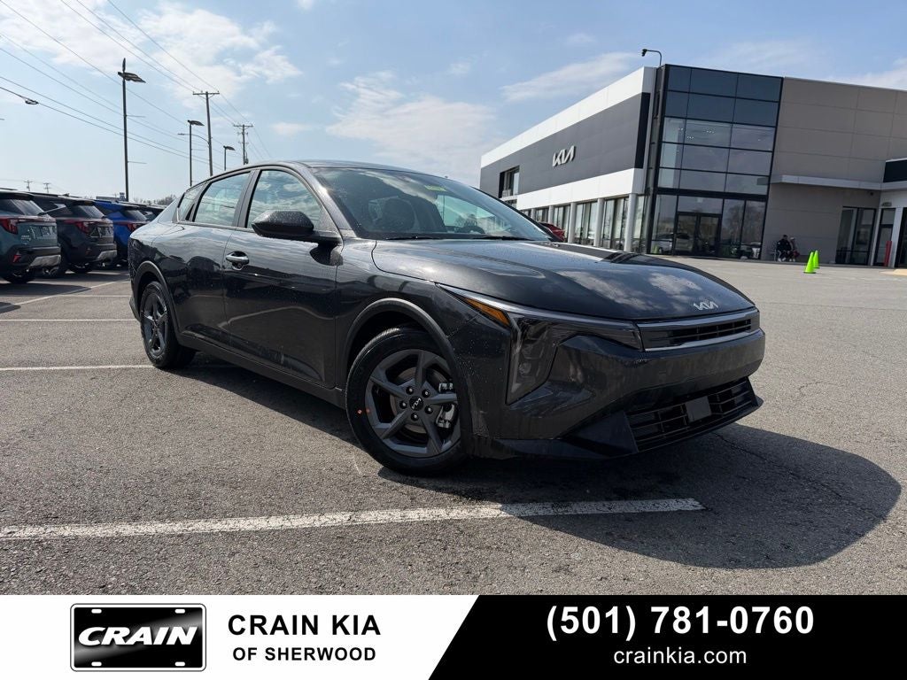 2026 Kia K4 LXS
