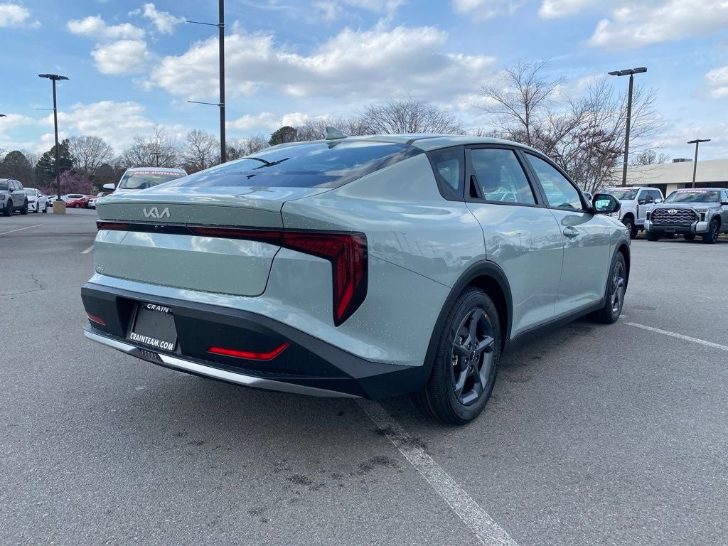 2026 Kia K4 LXS