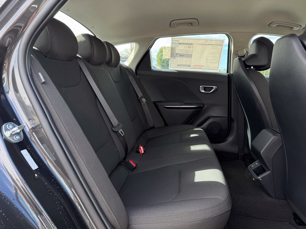 2027 Kia K4 LX
