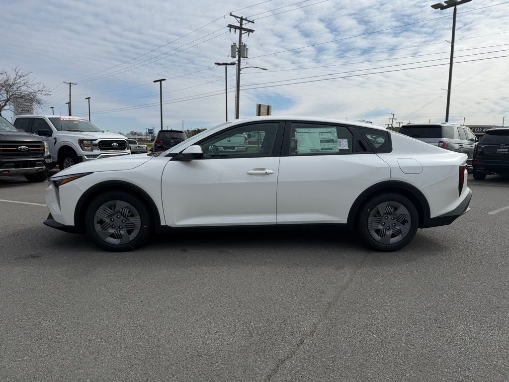 2026 Kia K4 LX