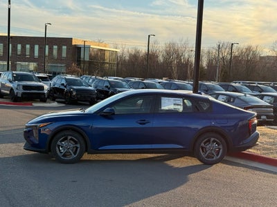 2026 Kia K4 LXS