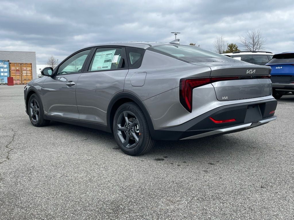 2026 Kia K4 LXS