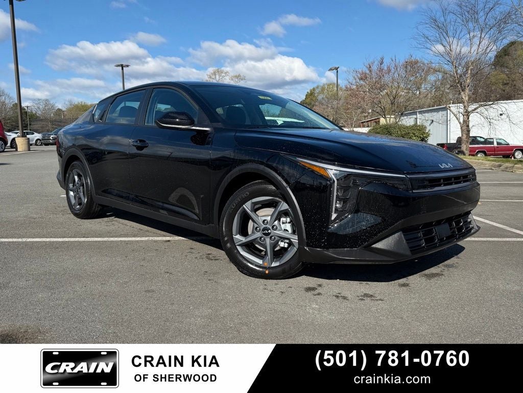 2026 Kia K4 LXS