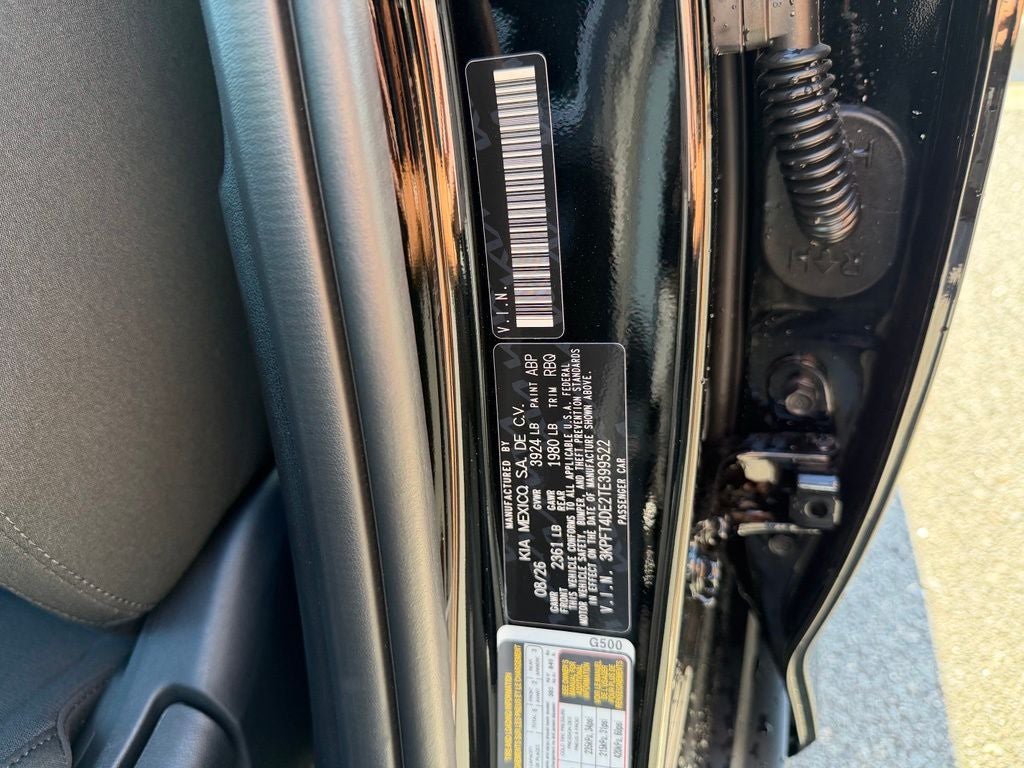 2026 Kia K4 LXS