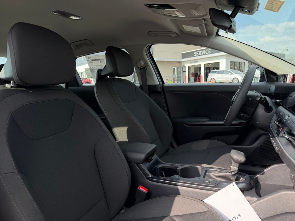 2026 Kia K4 LX