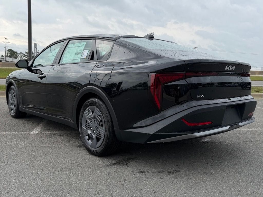 2026 Kia K4 LX