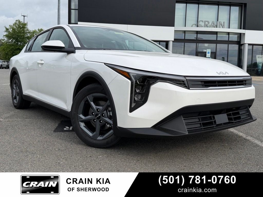 2026 Kia K4 LXS AT's photo