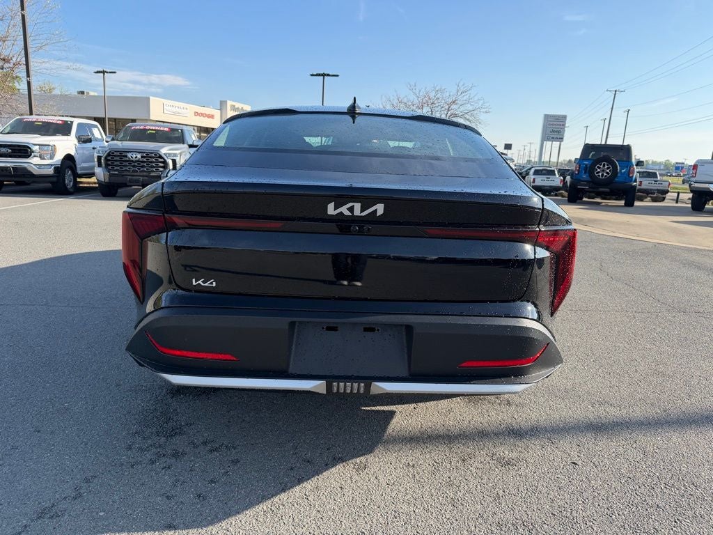 2026 Kia K4 LXS