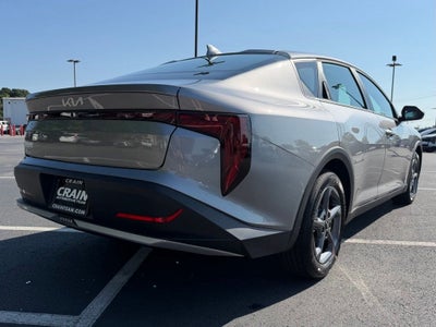2026 Kia K4 LXS