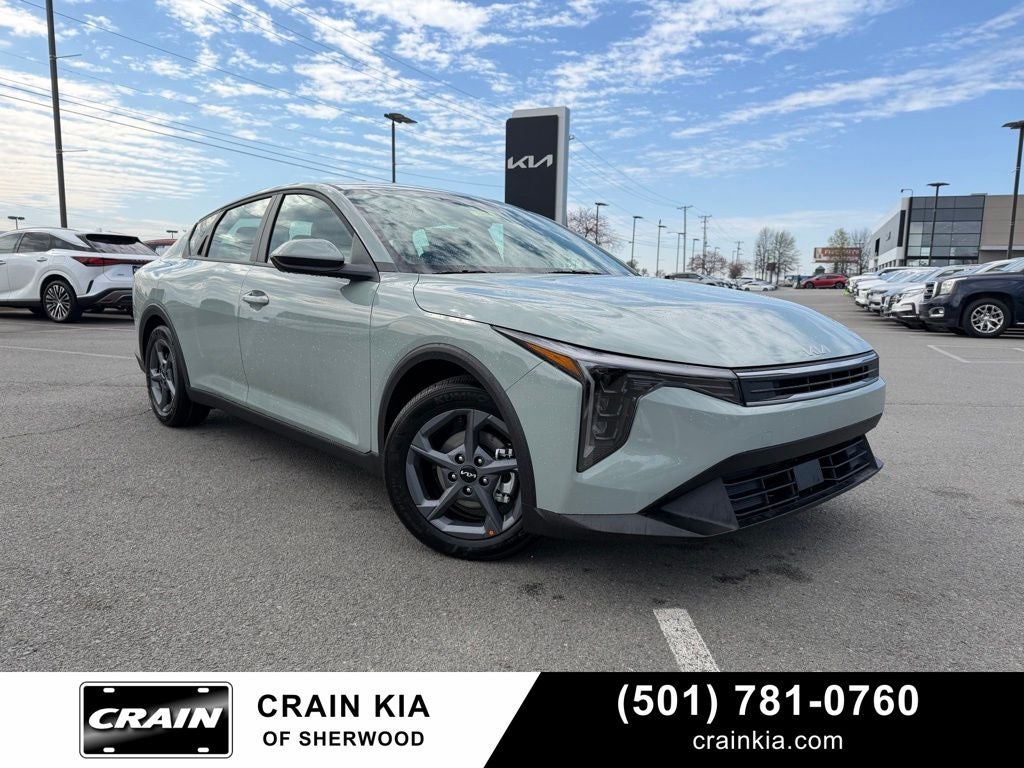 2026 Kia K4 LXS