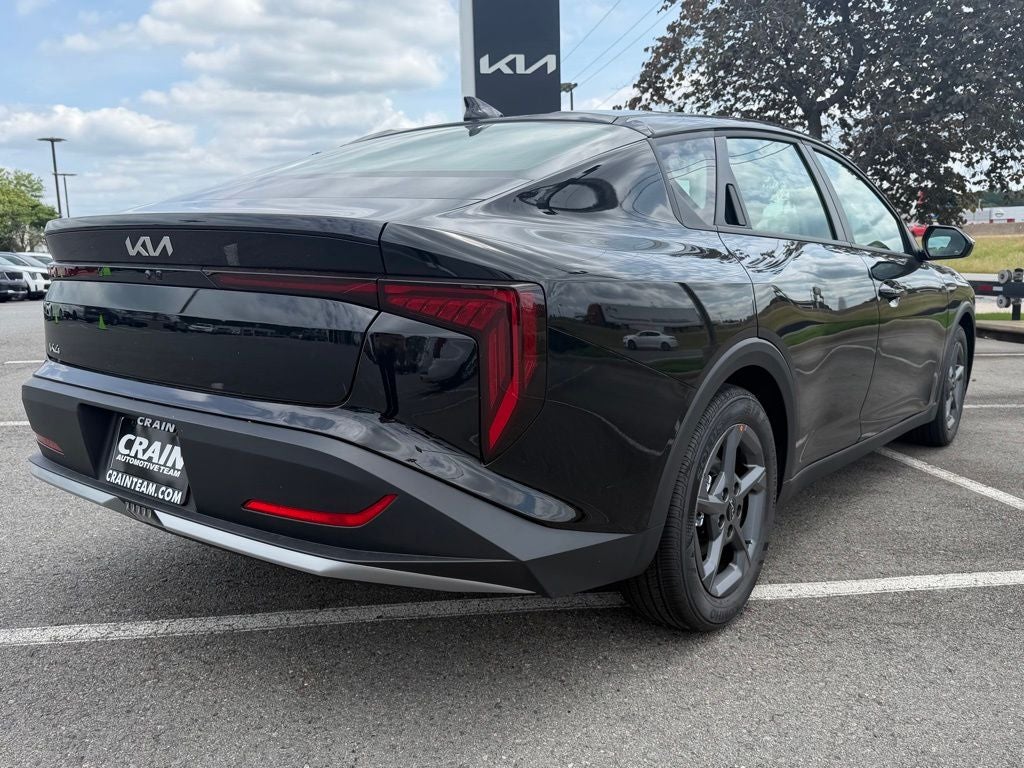 2026 Kia K4 LXS