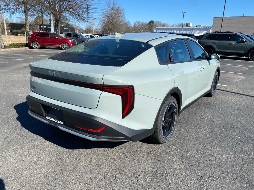 2026 Kia K4 EX