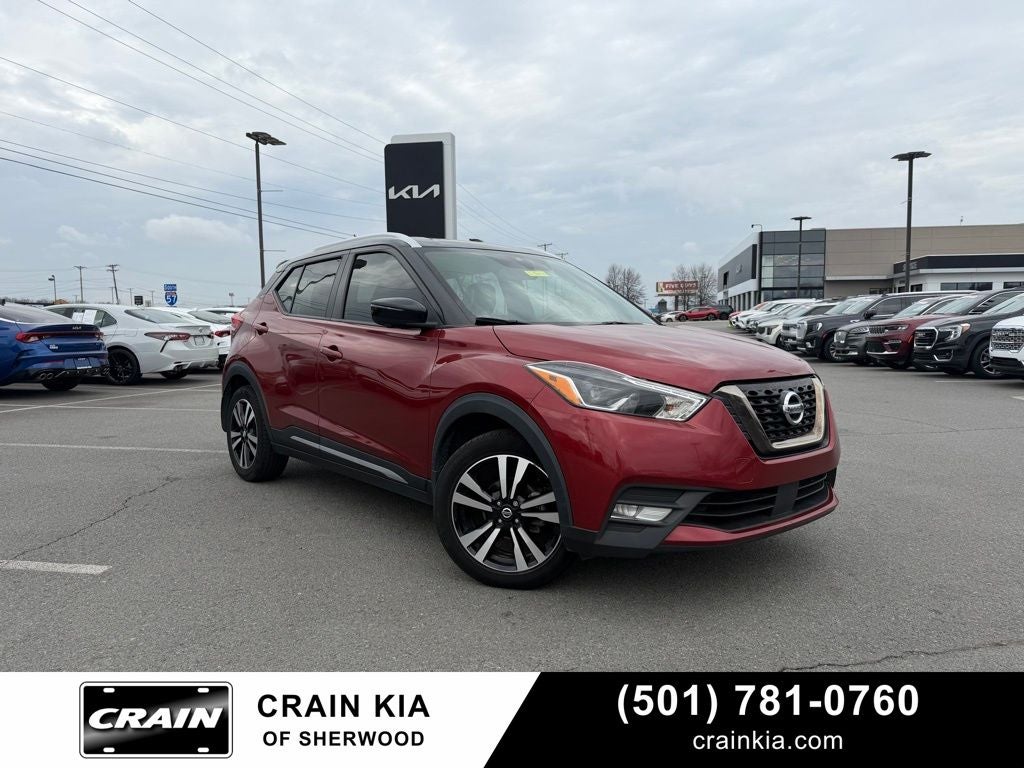 2020 Nissan Kicks SR