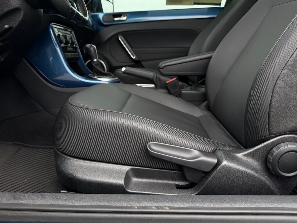 2019 Volkswagen Beetle 2.0T SE