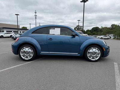 2019 Volkswagen Beetle 2.0T SE