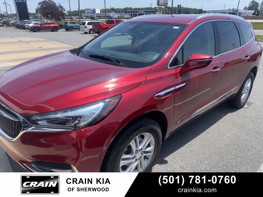 2019 Buick Enclave Essence's photo