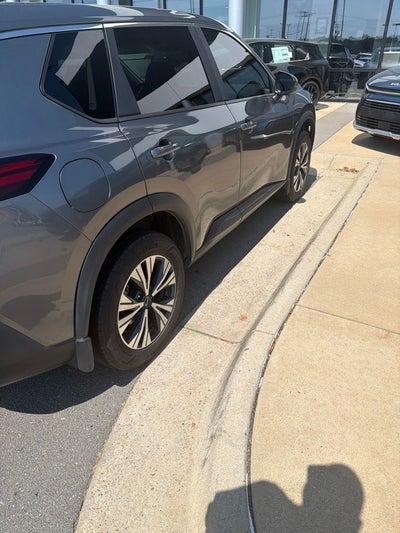 2023 Nissan Rogue SV *Clean Carfax, One-Owner