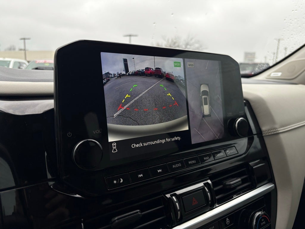 2022 Nissan Pathfinder Platinum