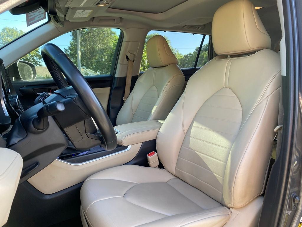 2023 Toyota Highlander XLE