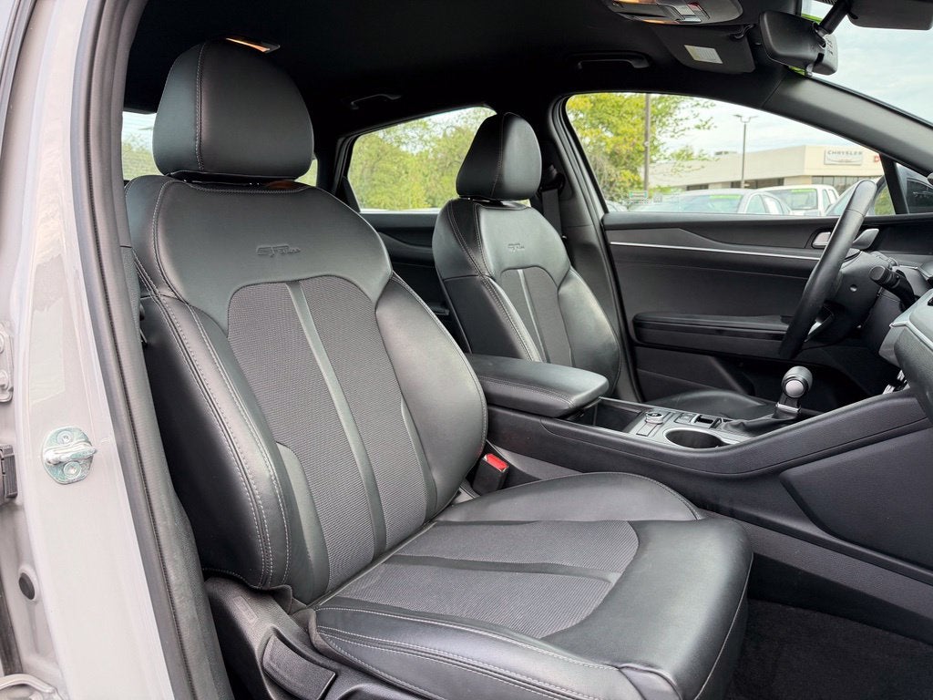 2023 Kia K5 GT-Line *Premium Pkg