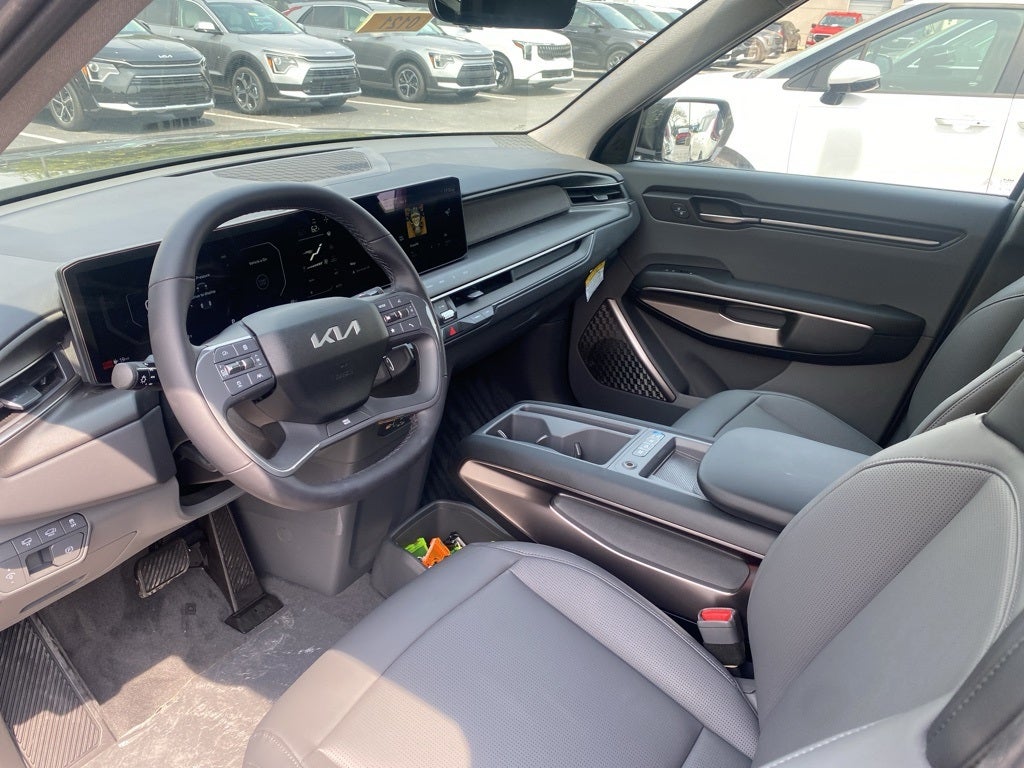 2026 Kia EV9 Light Long Range