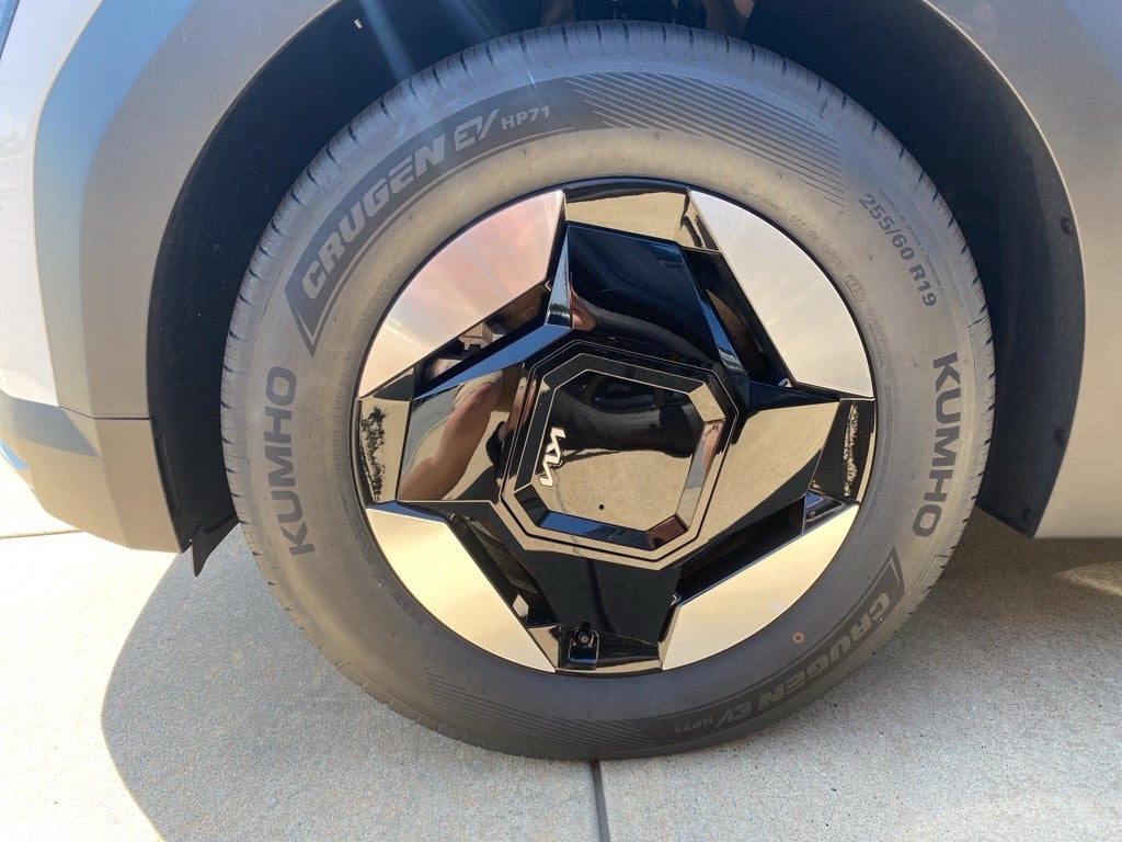 2026 Kia EV9 Light Long Range