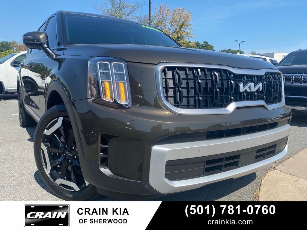 2024 Kia Telluride EX Captains Chairs-Tow Package