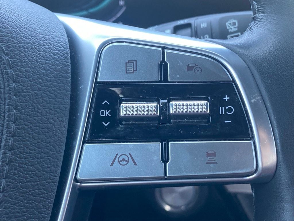 2024 Kia Telluride EX Captains Chairs-Tow Package