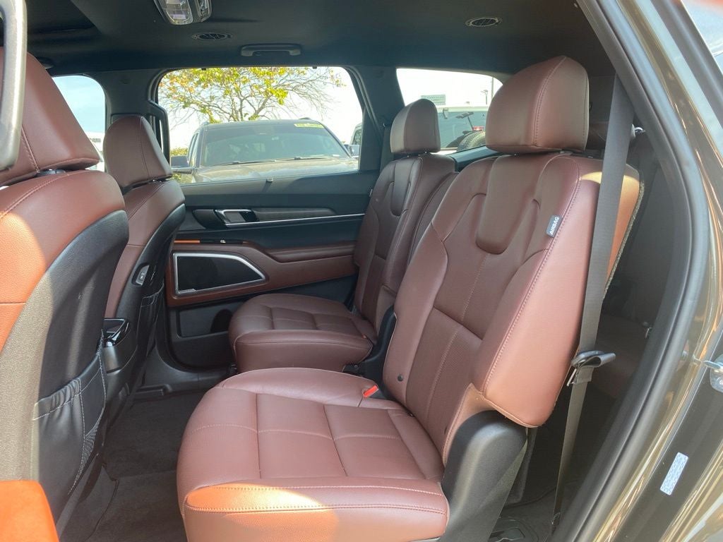 2024 Kia Telluride EX Captains Chairs-Tow Package