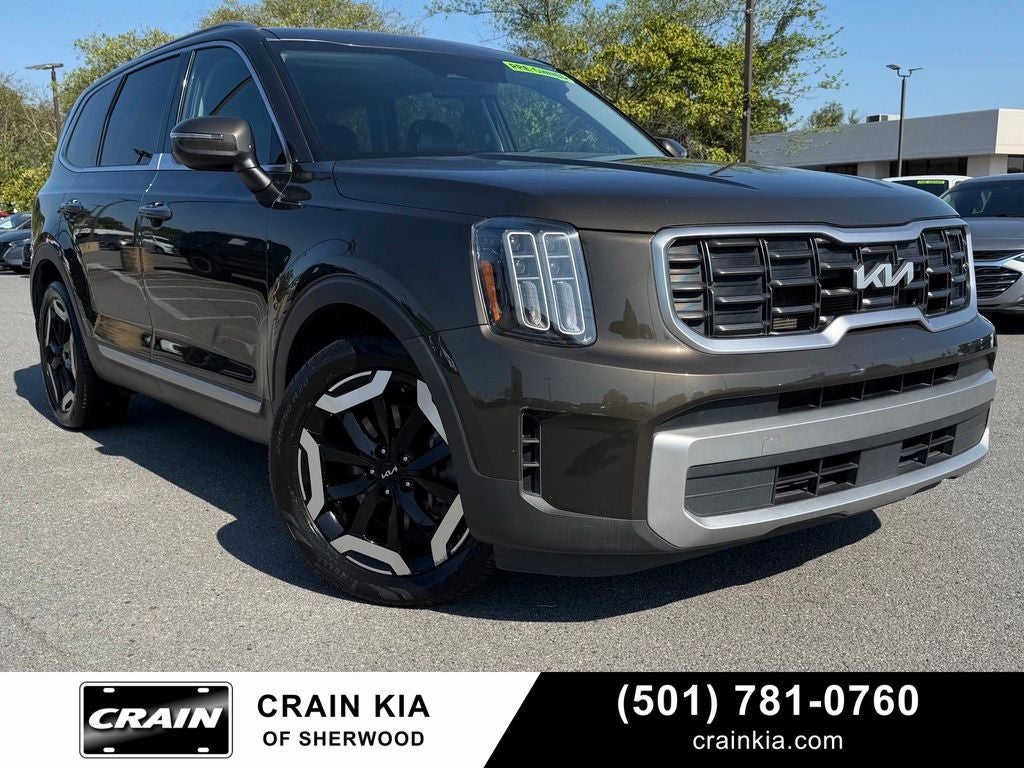 2023 Kia Telluride S *Sunroof Pkg