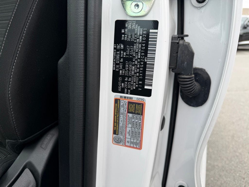 2026 Kia Sorento LX