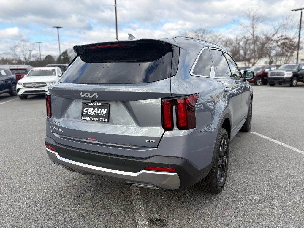 2025 Kia Sorento S