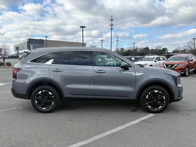 2025 Kia Sorento S