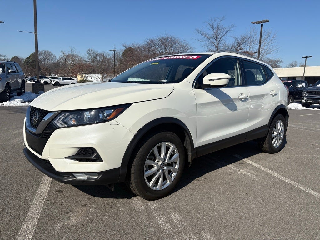 2022 Nissan Rogue Sport SV
