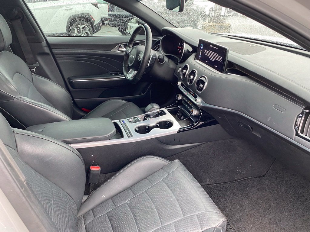 2023 Kia Stinger GT2