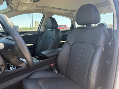 2025 Kia K5 EX