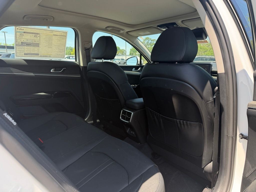 2025 Kia K5 EX
