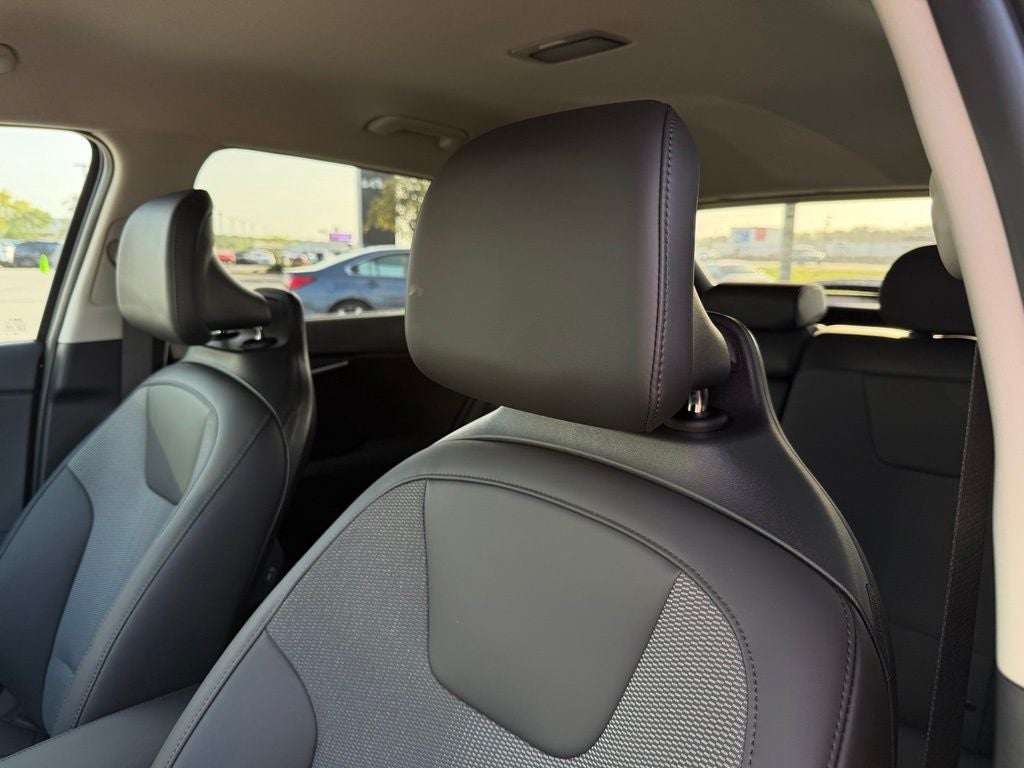2026 Kia Niro EX