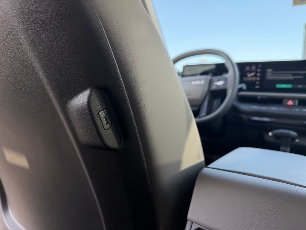 2027 Kia Seltos EX