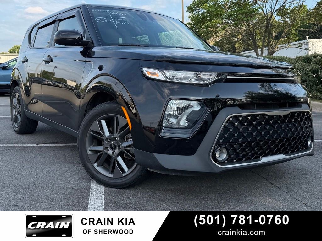 2022 Kia Soul 2.0L EX 6 IVT's photo