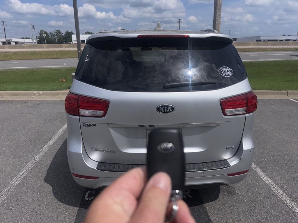 2015 Kia Sedona SX