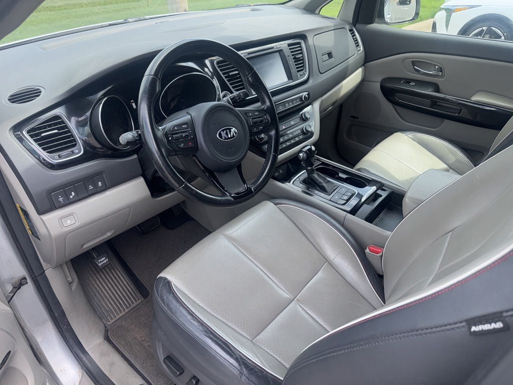 2015 Kia Sedona SX