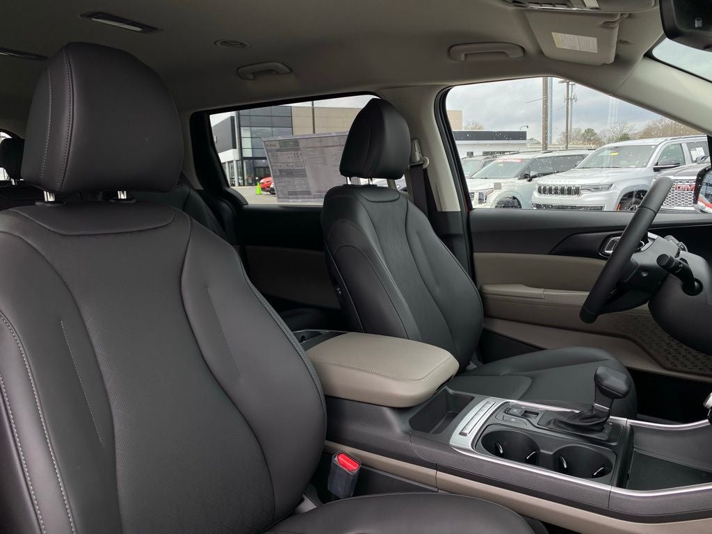 2026 Kia Carnival LXS