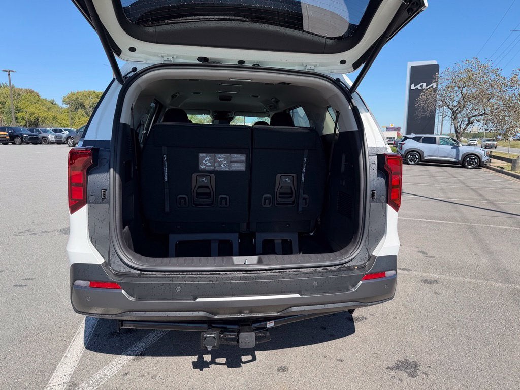 2027 Kia Carnival EX