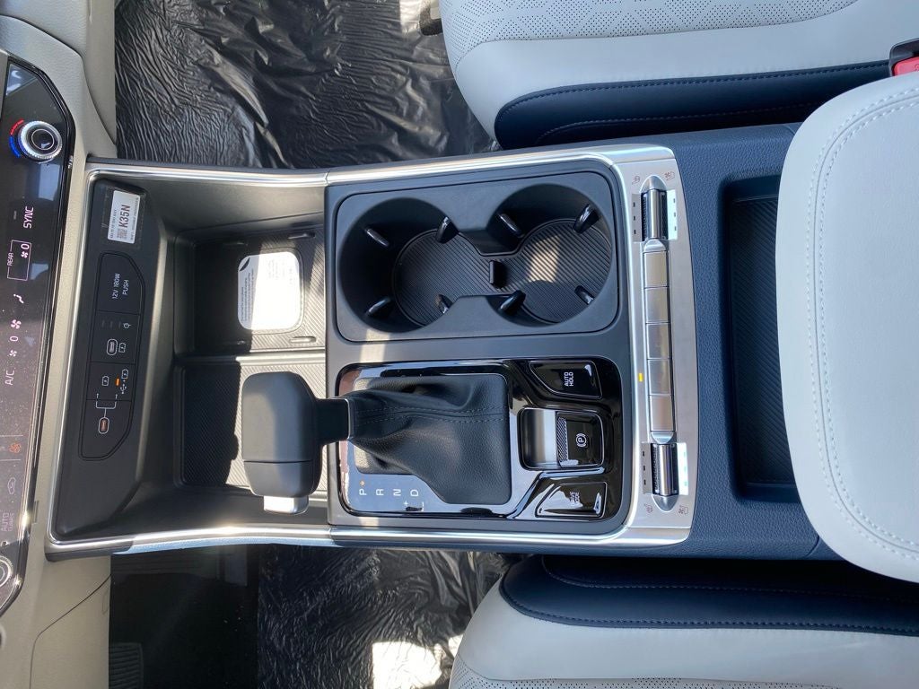 2026 Kia Carnival SX